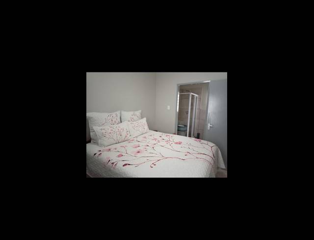 2 BEDROOM TOWNHOUSE FOR SALE IN PARKDENE